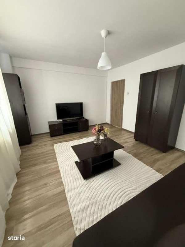 Garsoniera decomandata, 33.10 mp, zona Brazda lui Novac