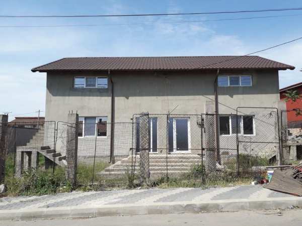 Vind casa tip duplex in Techirghiol