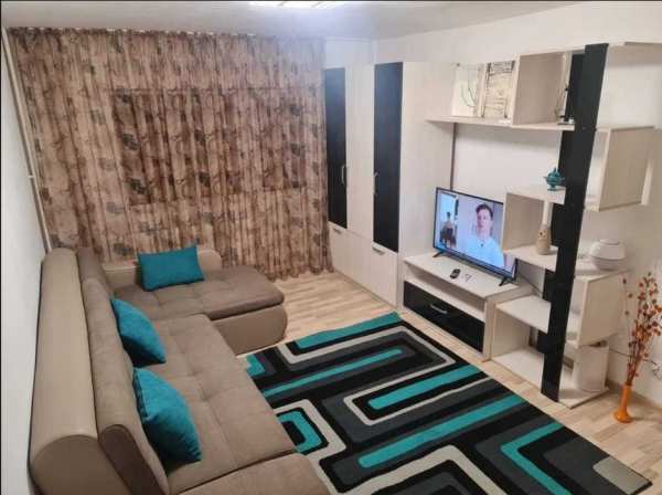 Inchiriez garsoniera, UNIRII SUD, la bulevard, 36mp, UTILATA.