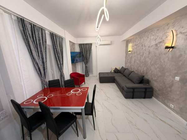 Cazare Mamaia Nord apartamente cu 2 si 3 camere de inchiriat