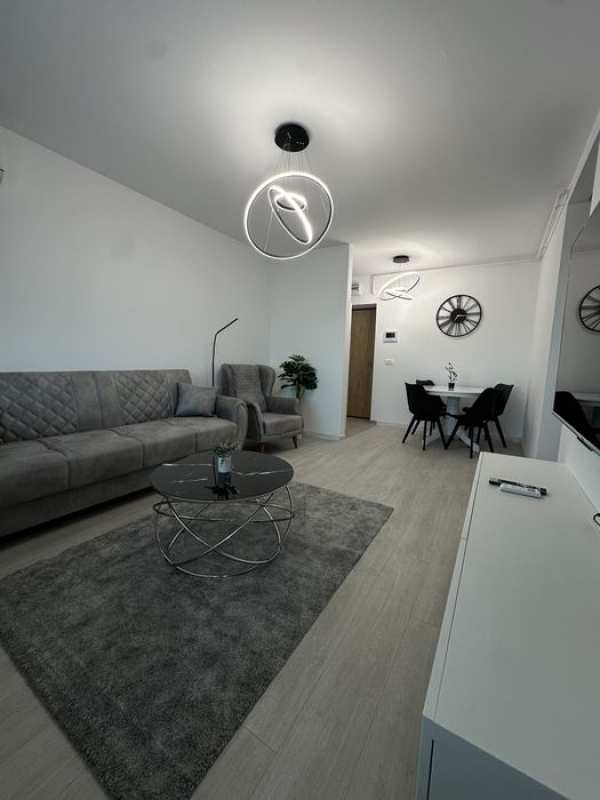 Apartament 2 camere de închiriat  PRIMA CHIRIE, TOTUL NOU