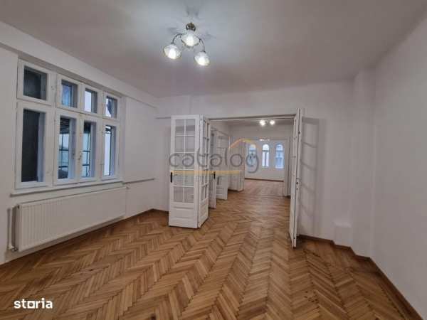 Apartament cu 4 camere de inchiriat in zona Unirii - Coposu