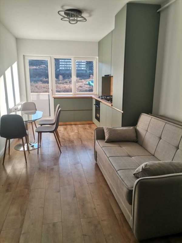 Inchiriez apartament NOU  in Floresti zona Urusagului nr 34G