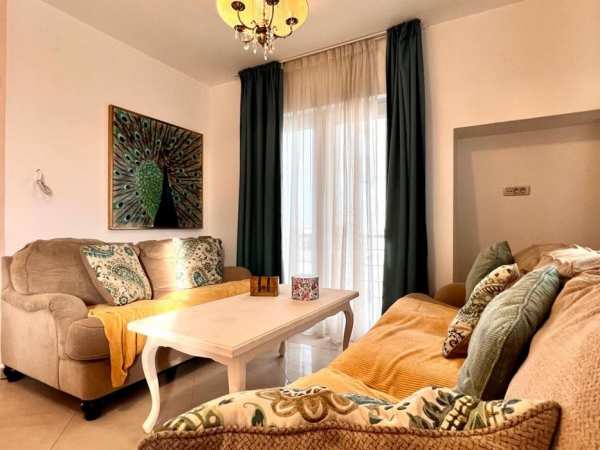 Proprietar - vand apartament