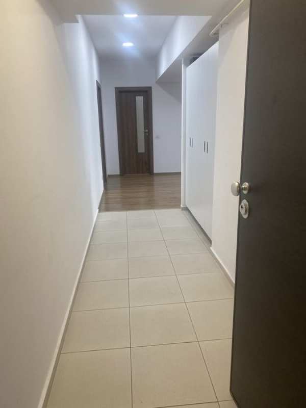 Inchiriez apartament 3 camere 120mp blv unirii 47C