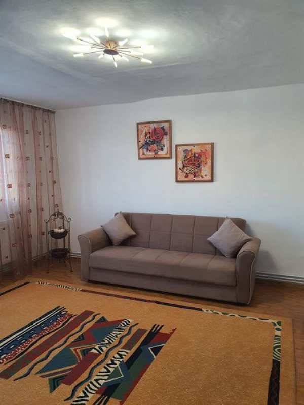 Apartament 4 camere