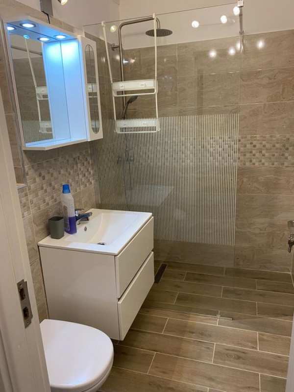 Închiriere garsoniera