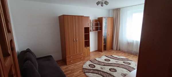 Apartament de inchiriat