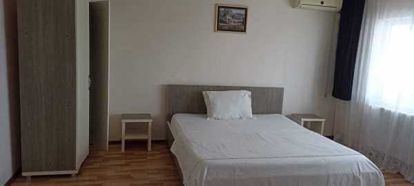 Garsonieră de închiriat