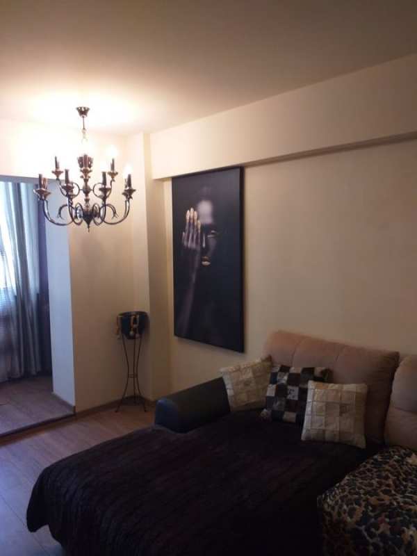 Garsoniera de inchiriat