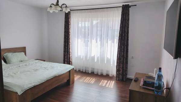 Casa de închiriat cazare