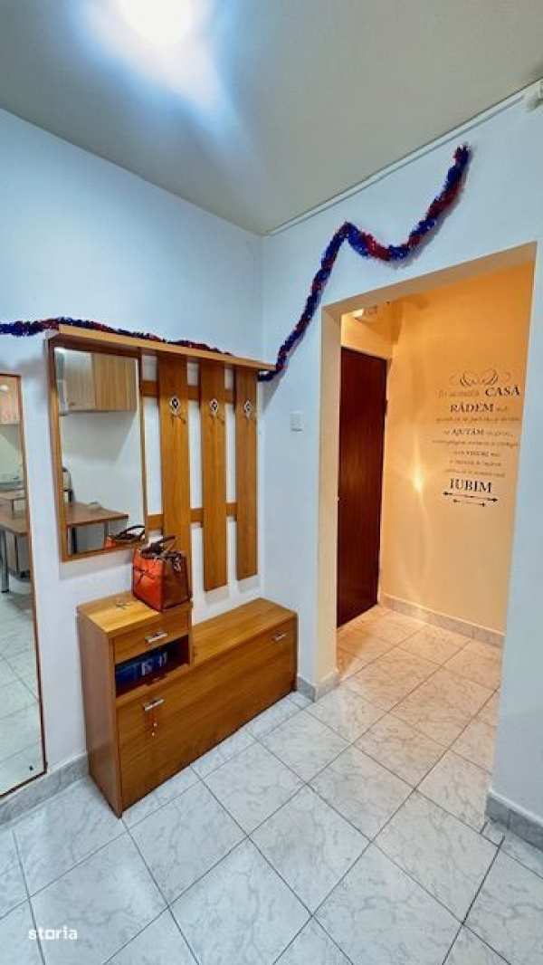 OITUZ( Centru nou) 3camere semidecomandat etaj2!