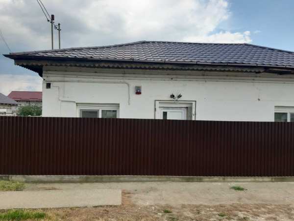 Inchiriez casa, teren, spatiu comercial, hala