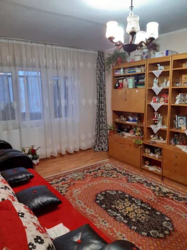 Apartament la parcu Gari (CFR)