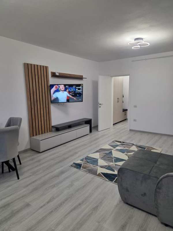 Spre închiriere – apartament 2 camere, tip studio, premium – prima înc