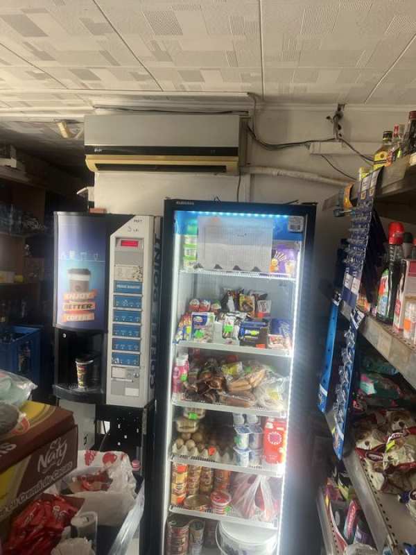 De inchiriat magazin sau vânzare