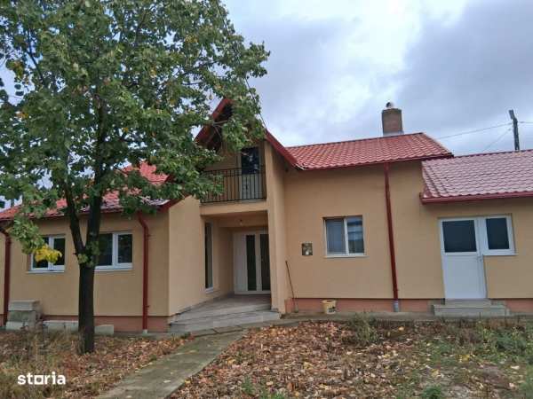 Casa RATESTI/Patuleni- Arges, renovata/finisaje moderne, teren 1055mp.