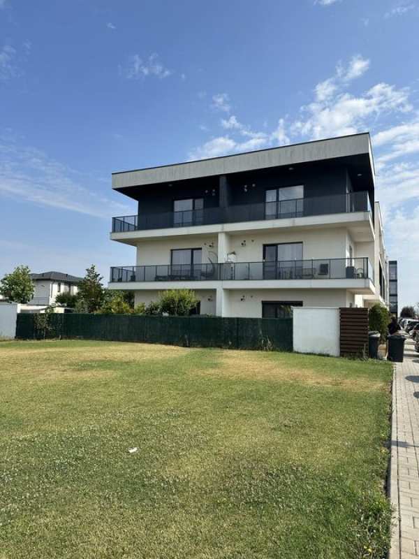 inchiriez apartament 3 camere tunari