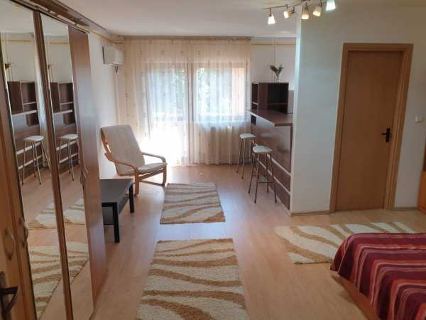 Particular Închiriez garsonieră spațioasă 44 mp, Bloc 2008, Colentina