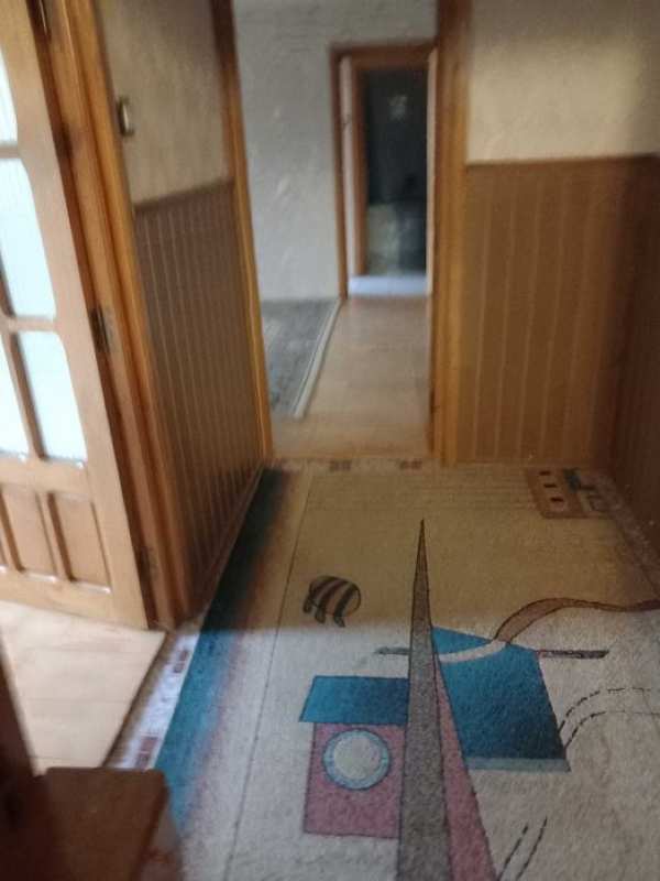 Inchiriez apartament cu trei camere în Onesti