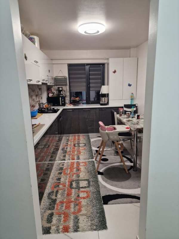 Apartament 3 cam. Babeni jud.valcea