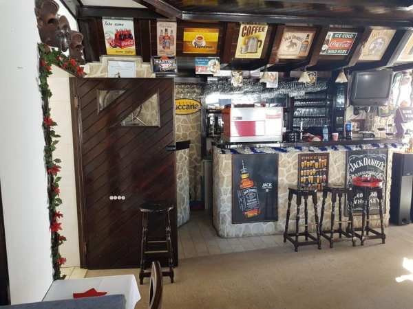 Inchiriez restaurant in zona partiei din Predeal!