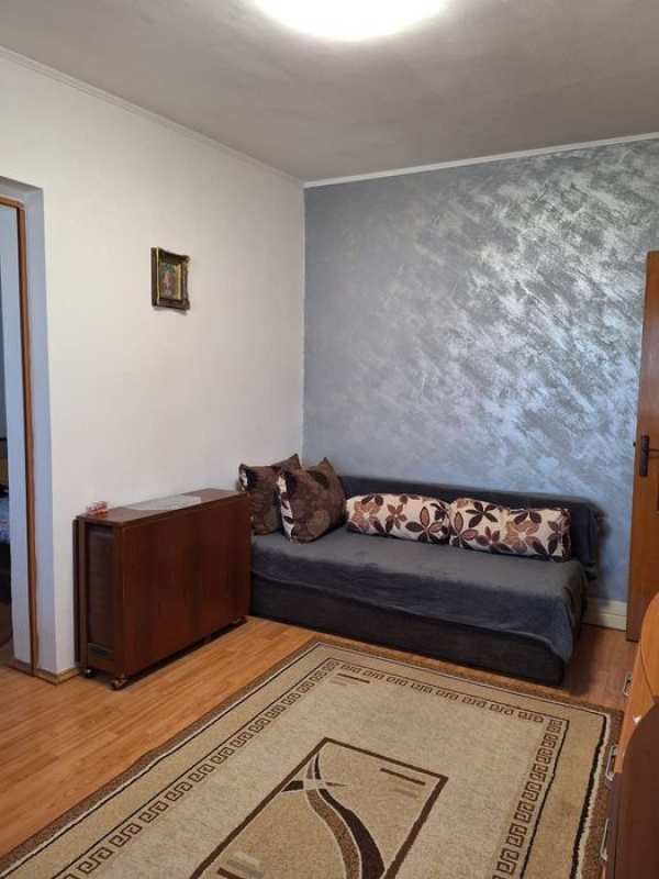 Vând apartament 2 camere