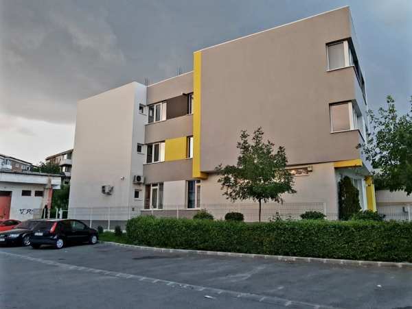 Imobil nou! Spațiu comercial/medical/servicii/birouri/apartament 2 cam