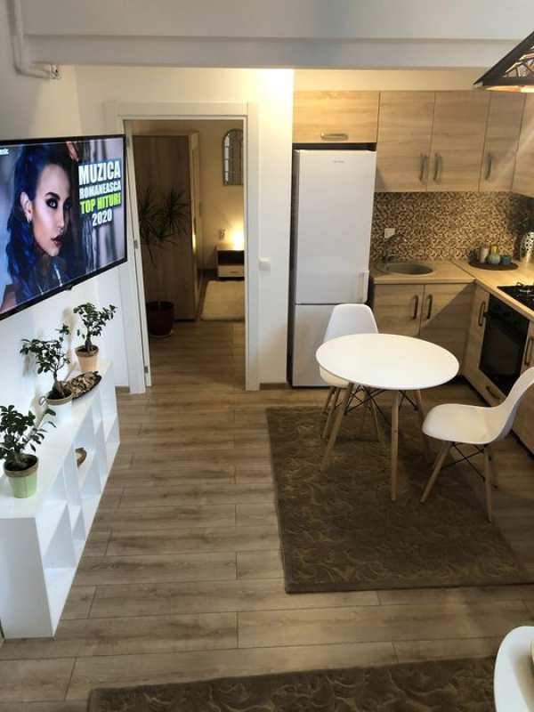 Apartament central Otopeni
