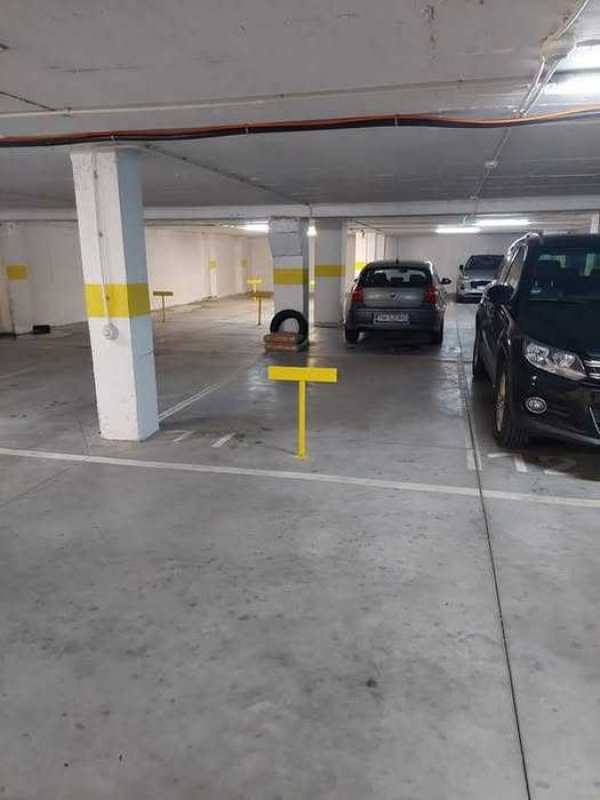 Vand parcare subterana Str. Soporului Nr. 7