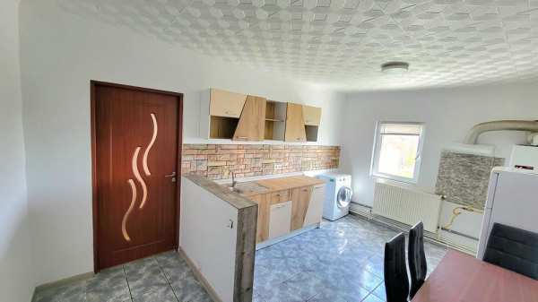 Apartament 2 camere de închiriat – Strada Arcului