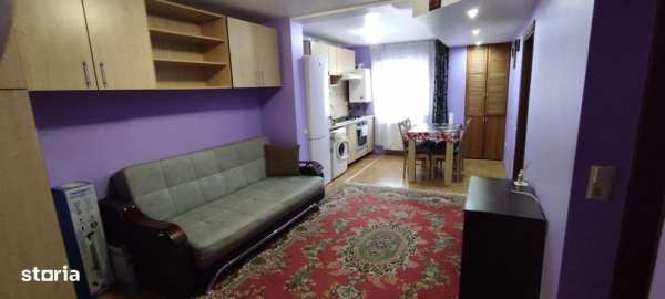 Apartament cu 2 camere, parcare, balcon, zona Eroilor