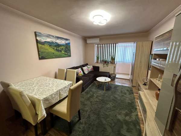 Chirie apartament 2 camere, et.1,