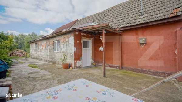 Casa de vanzare in Sanpetru – structura din lemn