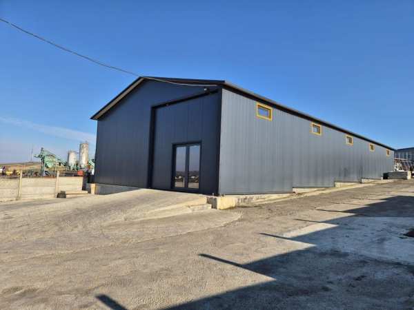 Vand/închiriez  hală in Valu lui Traian