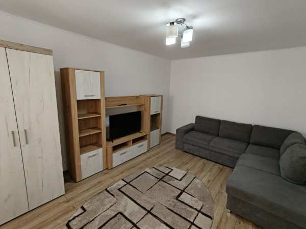 Proprietar închiriez garsoniera