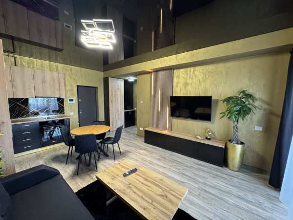Inchiriez Apartament Lux Mamaia Nord