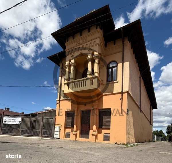 Casa/Vila 7 camere de vanzare 464 mp | Rudului, Ploiesti | Comision 0%