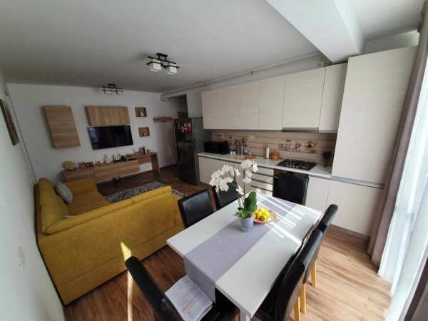 Proprietar !!! Apartament 3 camere