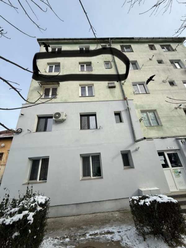 Vand apartament 2 camere Stefanesti
