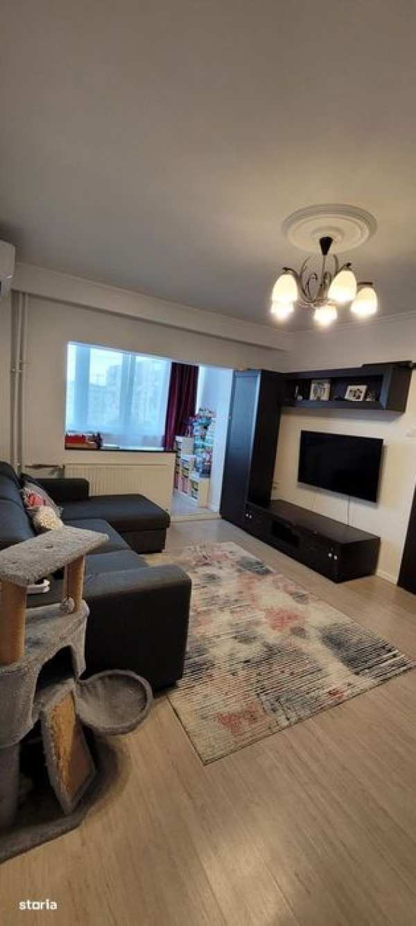 Vand apartament 2 camere Gorjului Decomandat