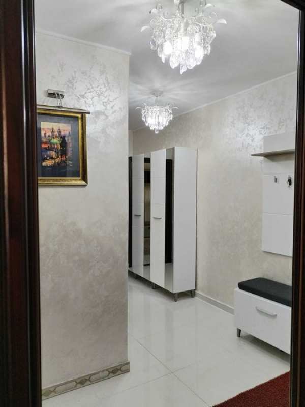 Apartament 2 camere ultracentral, etaj 1 mobilat+utilat, 60 mp, PNT