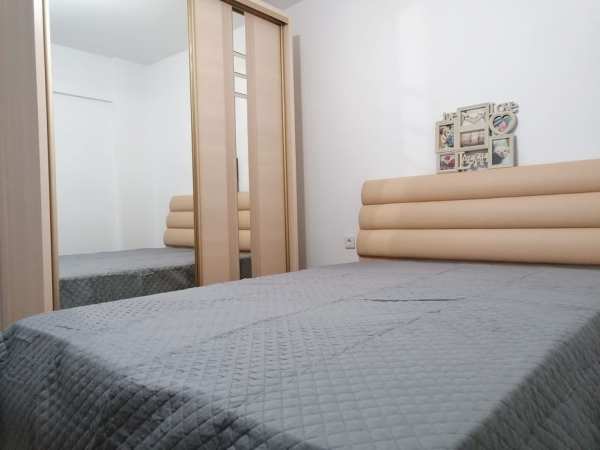 Inchiriez apt 2 camere