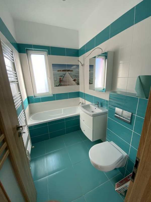 Vand sau inchiriez apartament 3 camere