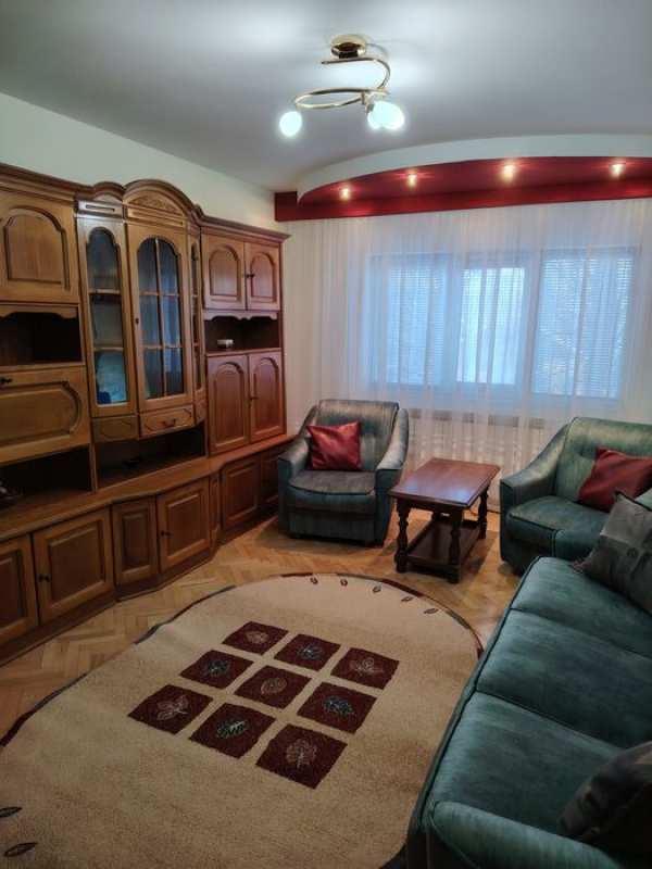 Apartament 3 camere de închiriat, Obcini, Suceava