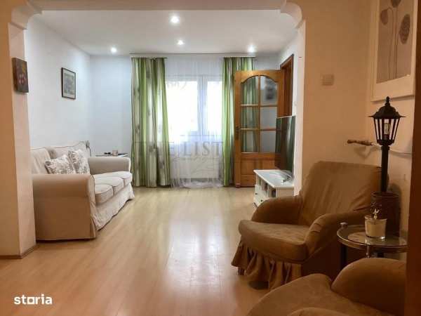 De Inchiriat | Casa cu 3 camere | Domenii