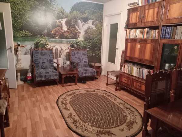 Apartament de închiriat, 4 camere- Făgăraș