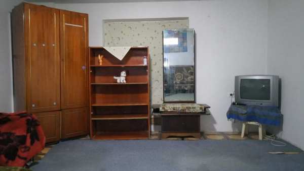 CAMERA INCHIRIAT carrefour colentina