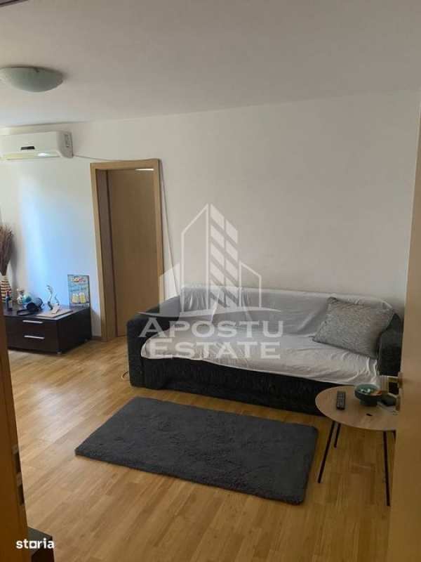 Apartament 2 camere Semidecomandat in zona Complex Studentesc