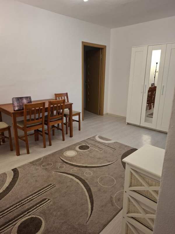 Închiriez apartament 2 camere semidecomandate – Gura Câmpului, str. 1